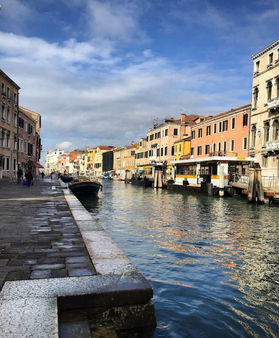 Residenza Ponte Degli Scalzi Венеция Экстерьер фото