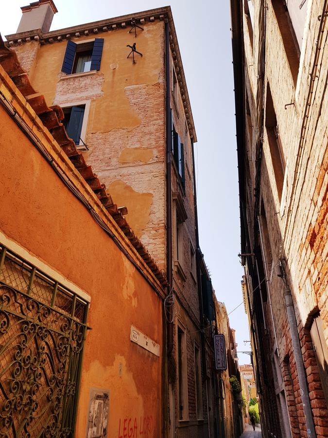 Residenza Ponte Degli Scalzi Венеция Экстерьер фото
